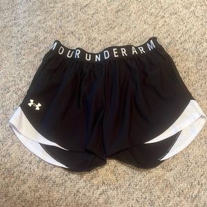 Womens small black and white under armor running shorts